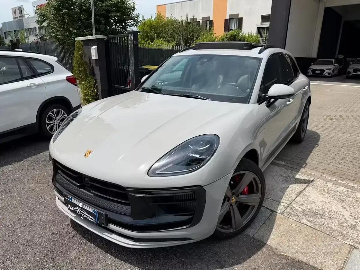 Usata Porsche Macan 441 CV (324 kW) 2022 Grigio SUV