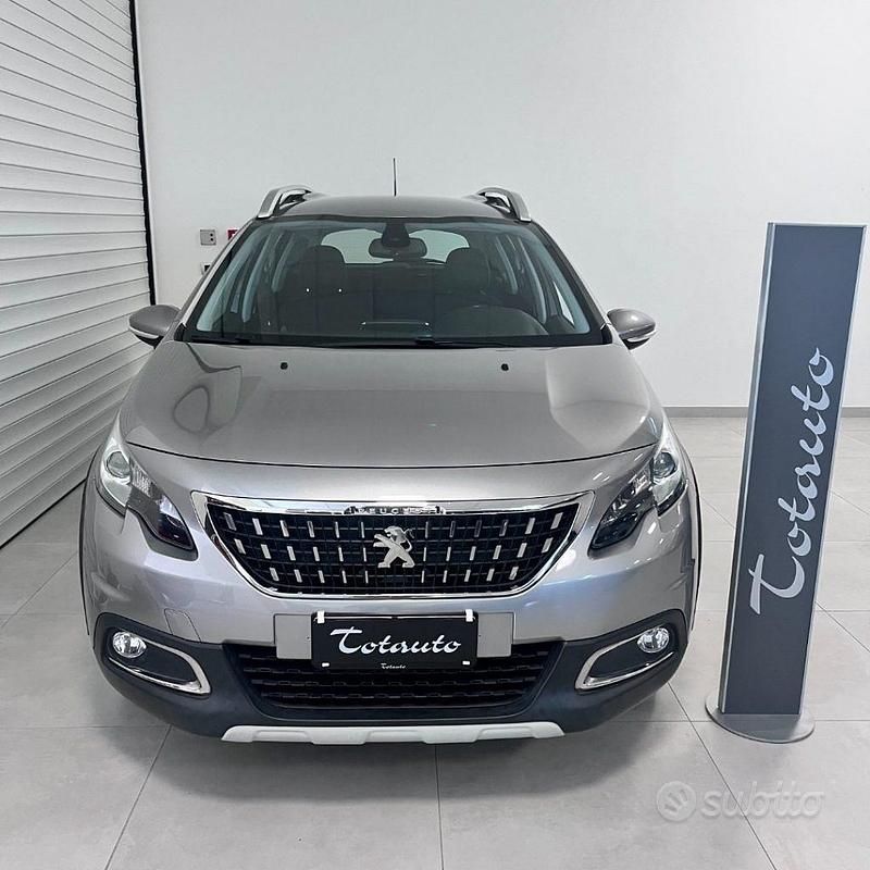 Usata Peugeot 2008 Allure 2019 Grigio SUV