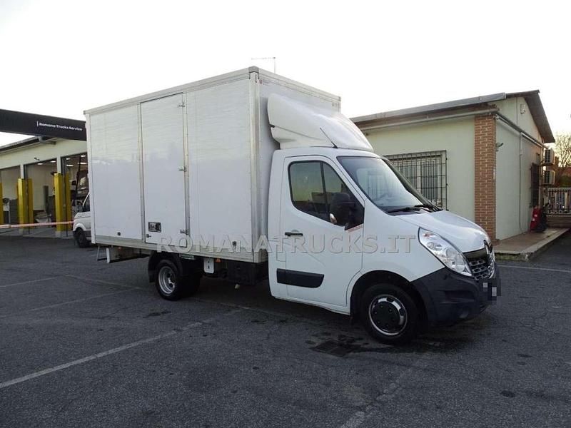 Begagnad Renault Master 163 HK (119 kW) 2017 Vit Van