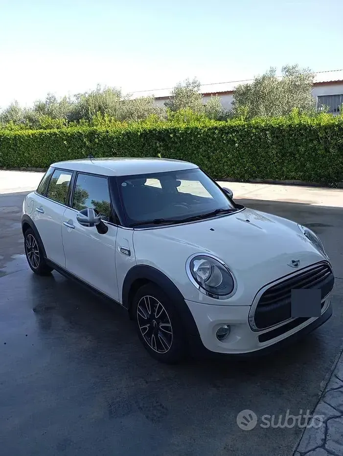 Usata Mini ONE 95 CV (69 kW) 2016 Bianco Utilitaria
