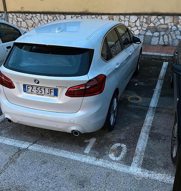 Usata BMW 218 Active Tourer Sport Line 150 CV (110 kW) 2019 Bianco Monovolume