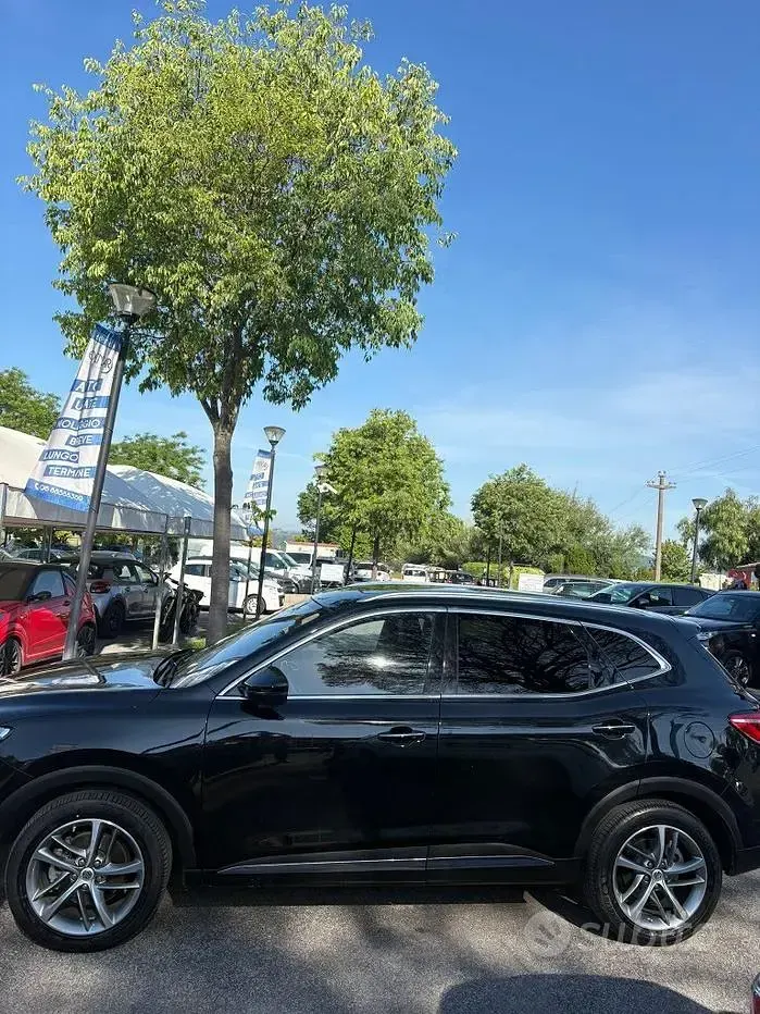 Usata MG EHS Excite 162 CV (119 kW) 2022 Nero SUV
