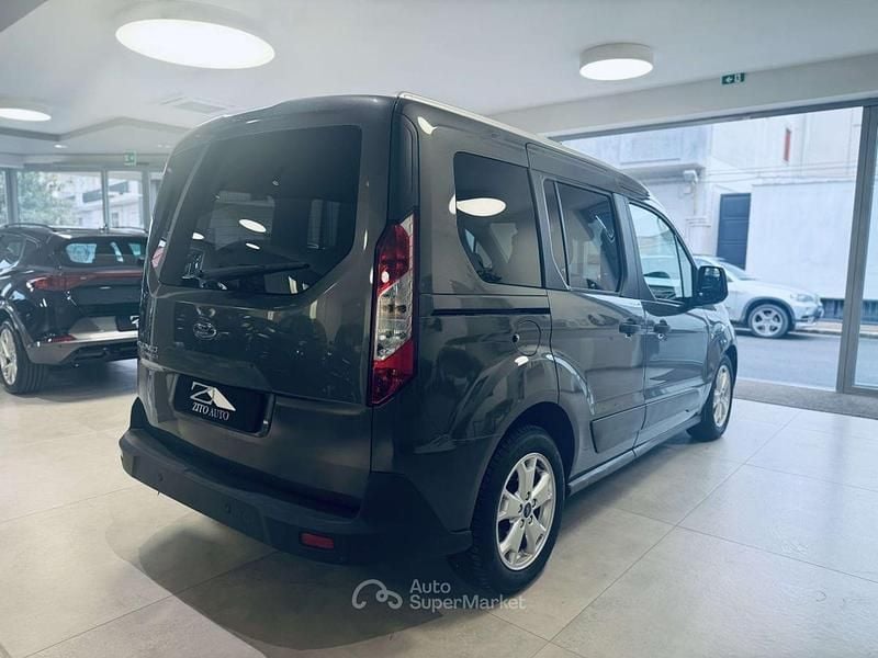 Usata Ford Tourneo Connect 99 CV (72 kW) 2016 Grigio Monovolume