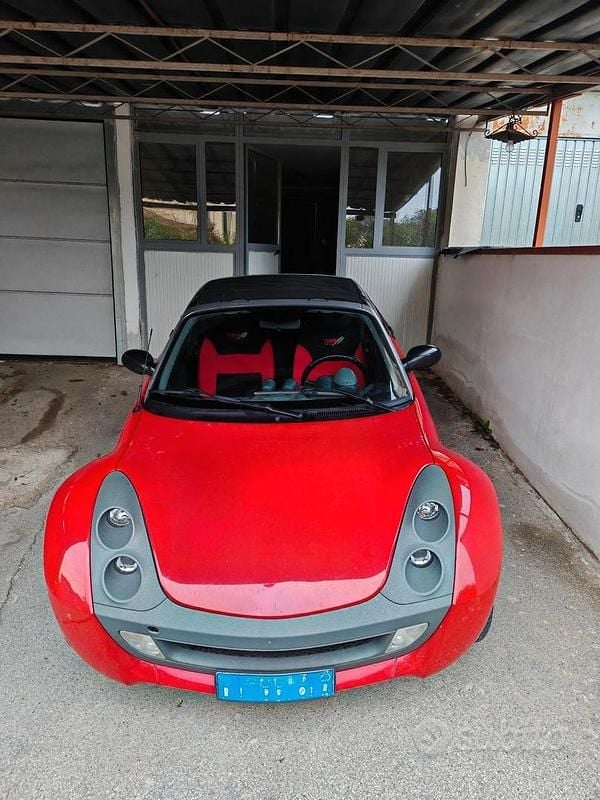 Usata Smart Roadster 94 CV (69 kW) 2003 Rosso Cabrio
