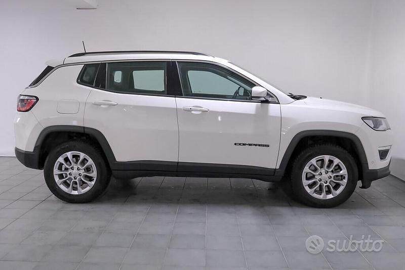Usata Jeep Compass Limited 190 CV (139 kW) 2020 Bianco SUV