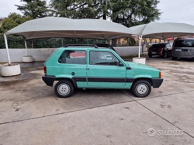 Usata Fiat Panda Young 39 CV (28 kW) 2000 Verde Berlina