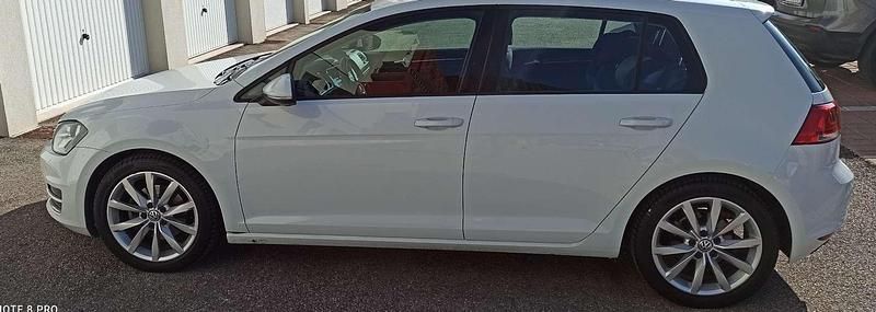 Usata VW Golf VII Highline 110 CV (80 kW) 2016 Berlina