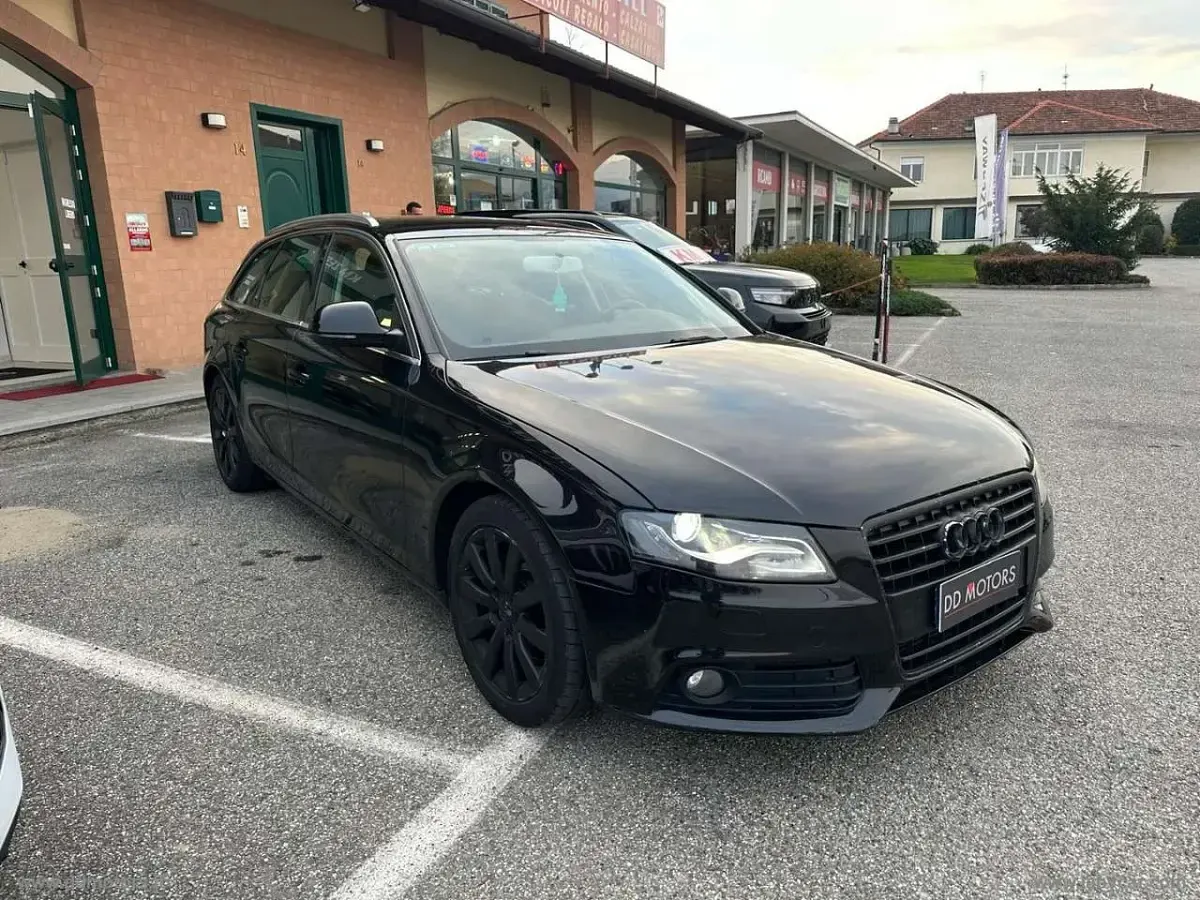 Usata Audi A4 Advanced 160 CV (117 kW) 2009 Nero Station wagon