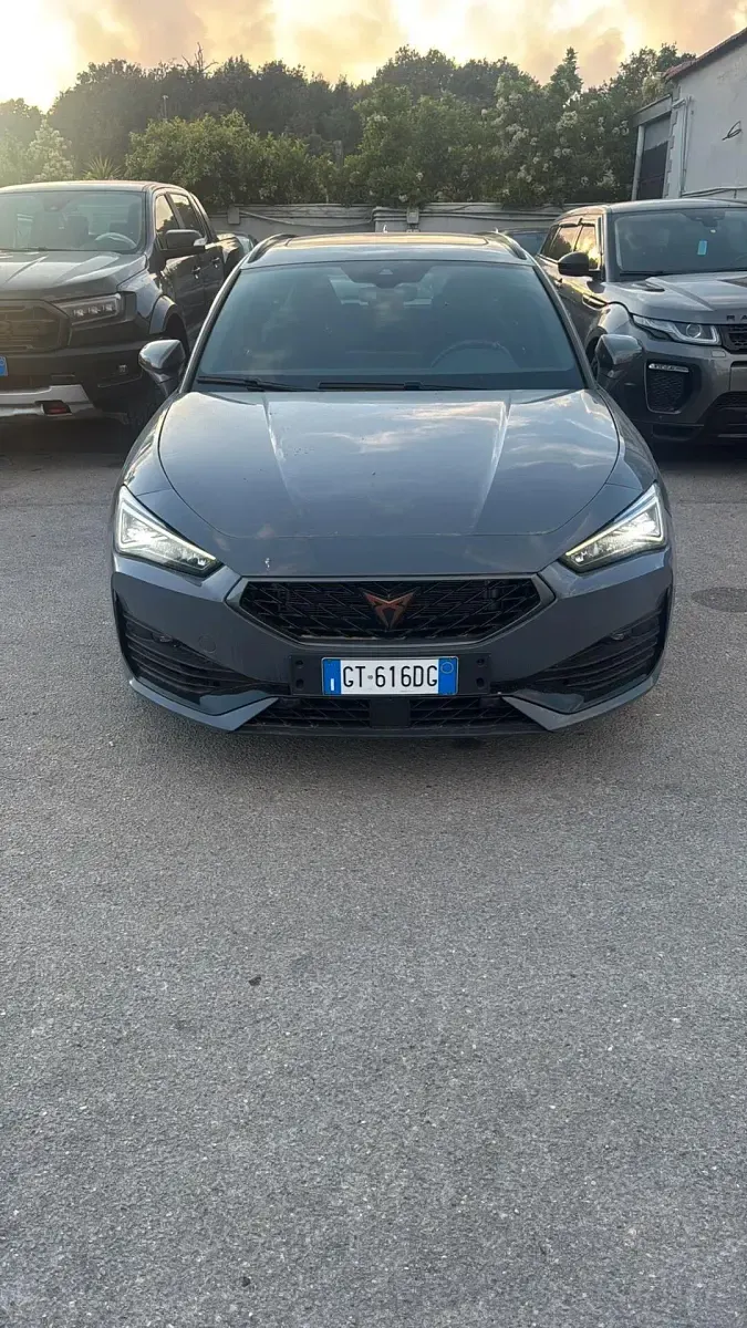 Usata Cupra Leon VZ 300 CV (220 kW) 2024 Bianco Station wagon