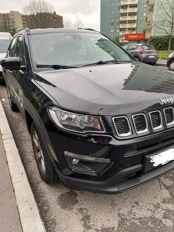 Usata Jeep Compass Longitude 140 CV (102 kW) 2017 Nero SUV