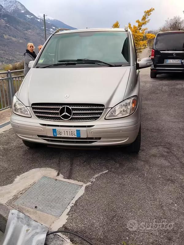 Gebraucht Mercedes Viano 150 PS (110 kW) 2007 Grau Van / Kleinbus