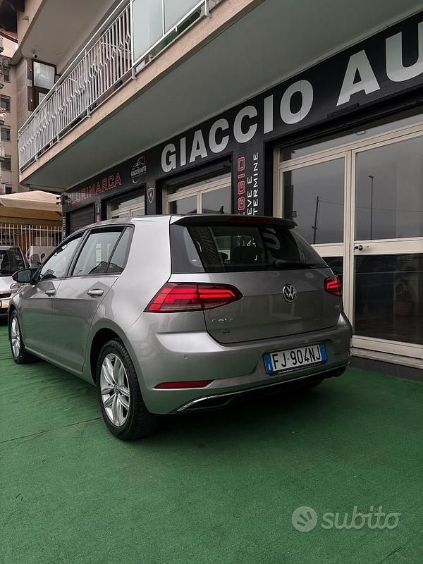 Usata VW Golf VII Executive 116 CV (85 kW) 2017 Grigio Berlina