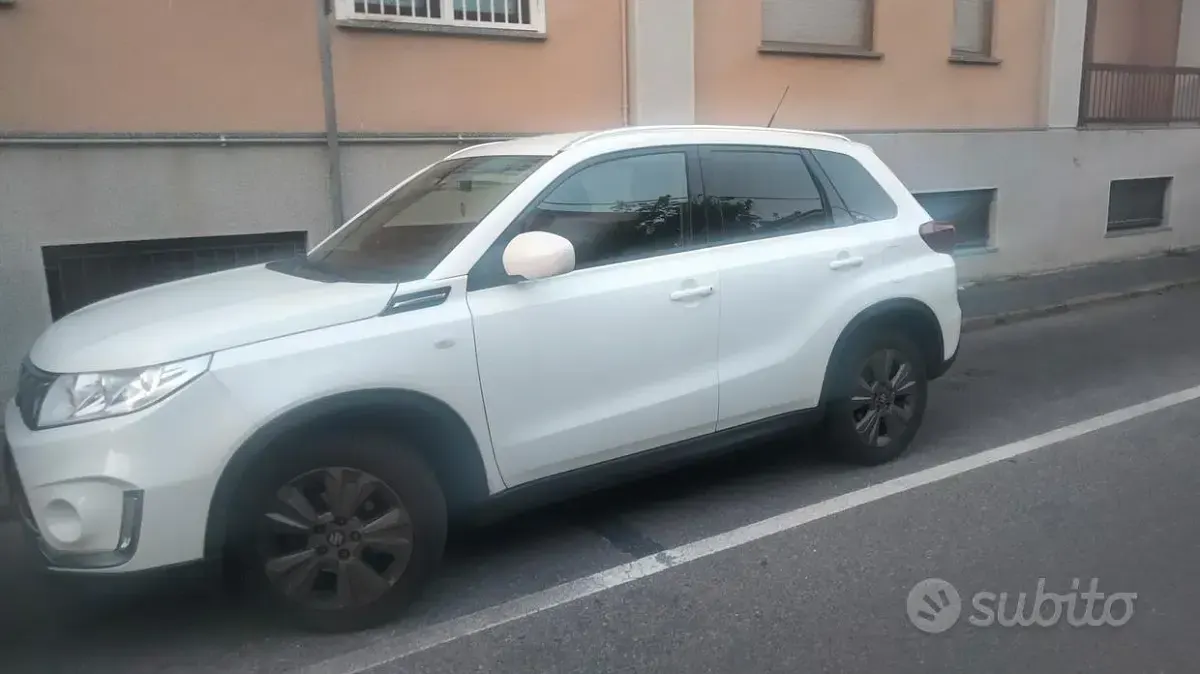 Usata Suzuki Vitara 2020 Bianco SUV
