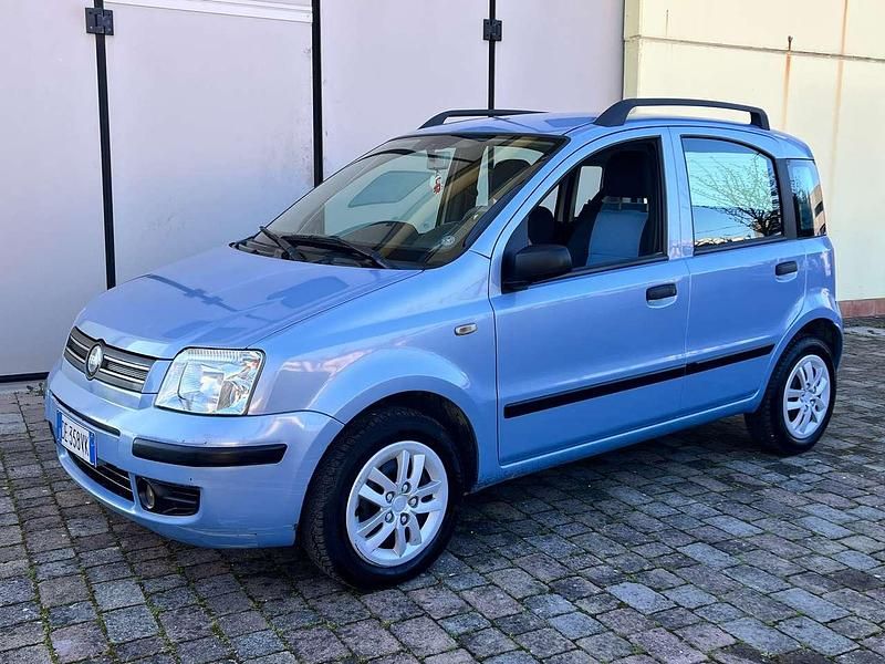 Usata Fiat Panda Dynamic 60 CV (44 kW) 2007 Blu/azzurro Utilitaria