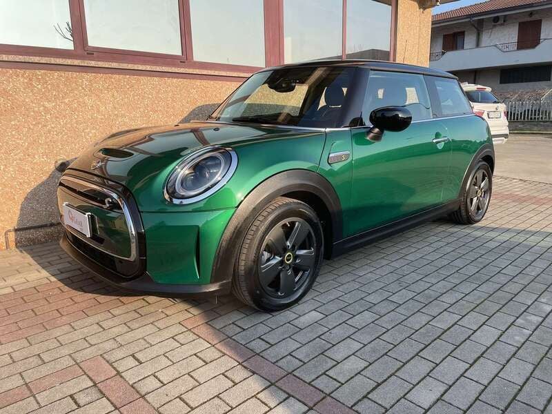 Usata Mini Cooper SE 135 kW (184 CV) 2021 Verde Utilitaria