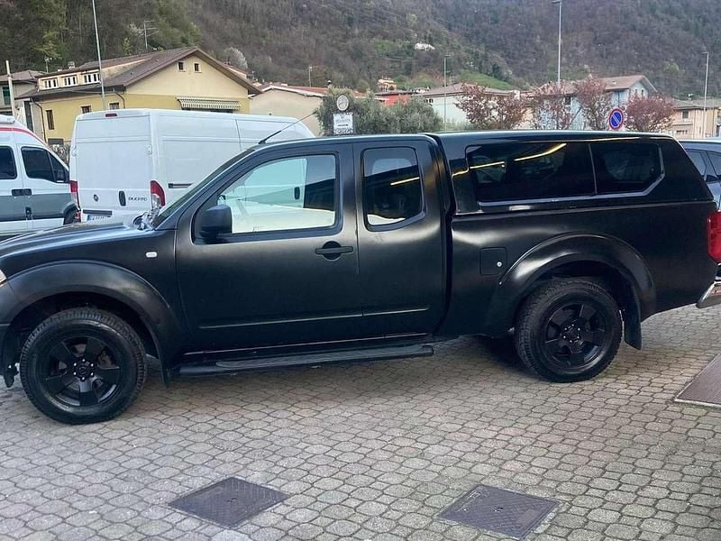 Brugt Nissan Navara SE 171 HK (125 kW) 2005 Sort Pickup / Ladvogn