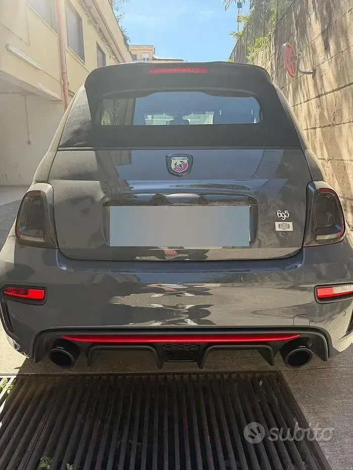 Usata Abarth 695C 165 CV (121 kW) 2017 Grigio Cabrio