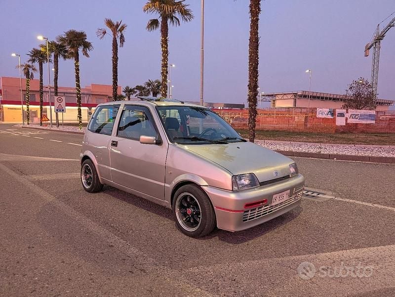Usata Fiat Cinquecento 54 CV (39 kW) 1998 Grigio Utilitaria