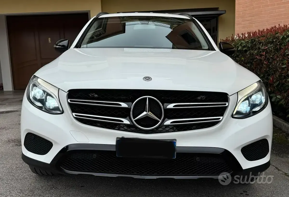 Usata Mercedes GLC220 170 CV (125 kW) 2018 Bianco SUV
