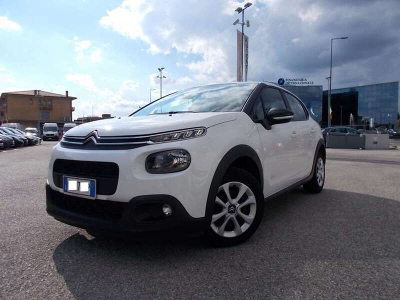 Usata Citroën C3 Feel 102 CV (75 kW) 2019 Bianco pastello Utilitaria