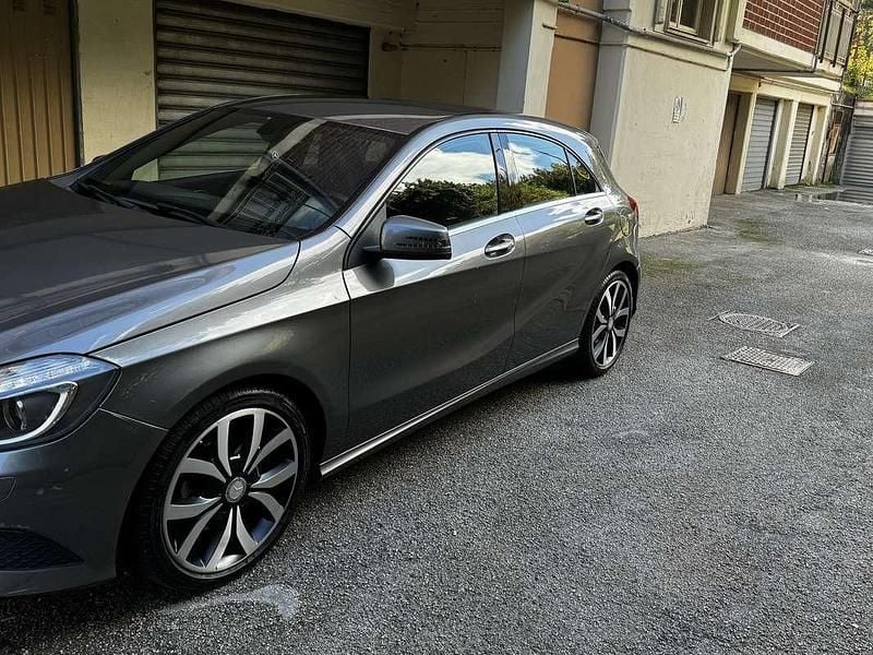 Usata Mercedes A200 Premium 136 CV (100 kW) 2014 Berlina