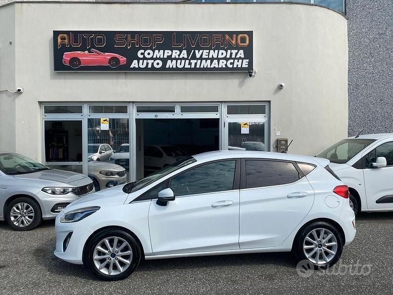 Usata Ford Fiesta ST-Line 86 CV (63 kW) 2018 Bianco Utilitaria