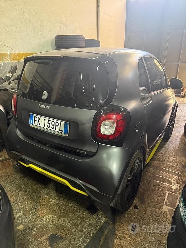 Usata Smart ForTwo Coupé Brabus 89 CV (65 kW) 2017 Grigio Coupé
