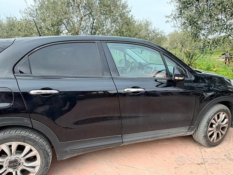 Usata Fiat 500X 95 CV (69 kW) 2017 Nero SUV