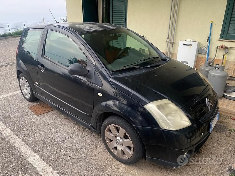 Usata Citroën C2 VTR Sport 70 CV (51 kW) 2006 Nero Utilitaria