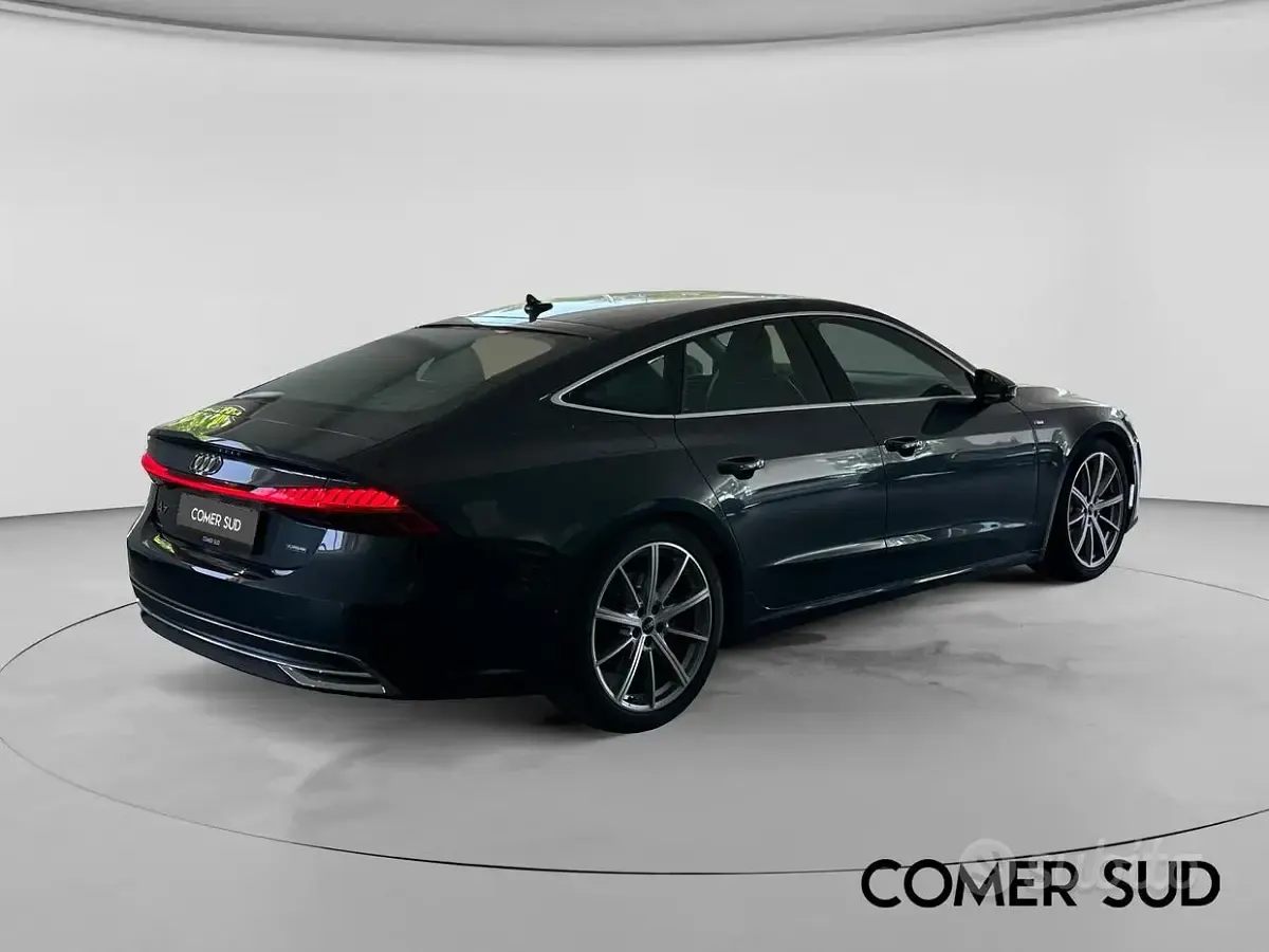Usata Audi A7 Sportback Business Plus 286 CV (210 kW) 2022 Grigio Utilitaria