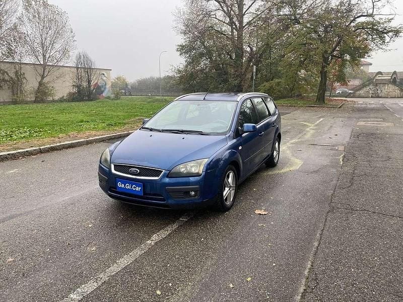 Usata Ford Focus 110 CV (80 kW) 2006 Blu/azzurro Station wagon