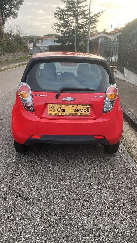 Usata Chevrolet Spark 65 CV (47 kW) 2012 Rosso Utilitaria
