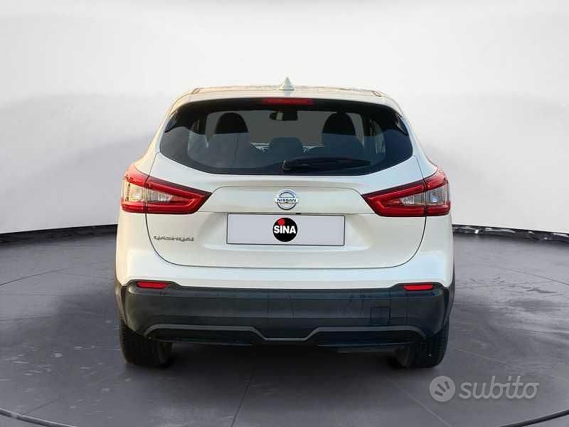 Usata Nissan Qashqai Acenta 116 CV (85 kW) 2019 Bianco SUV