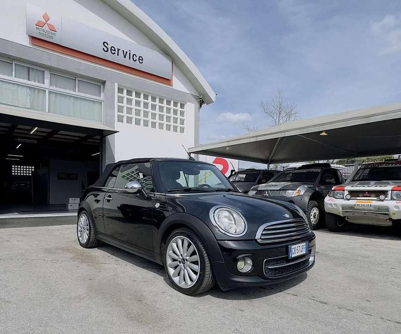 Usata Mini Cooper D Cabriolet 111 CV (81 kW) 2013 Cabrio