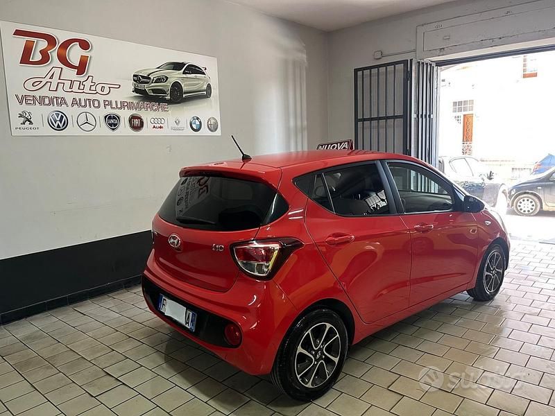 Usata Hyundai i10 Prime 69 CV (50 kW) 2019 Rosso Utilitaria