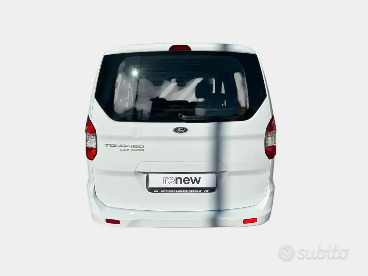 Usata Ford Tourneo Courier S 75 CV (55 kW) 2020 Bianco Monovolume