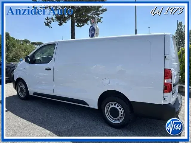 Usata Fiat Scudo 144 CV (105 kW) 2023 Bianco pastello Furgone