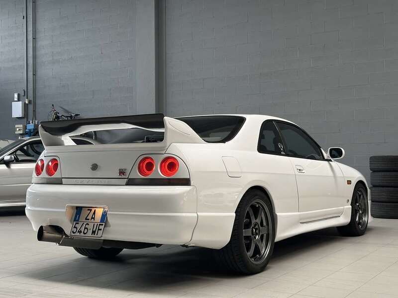 Usata Nissan Skyline 280 CV (205 kW) 1995 Bianco Coupé