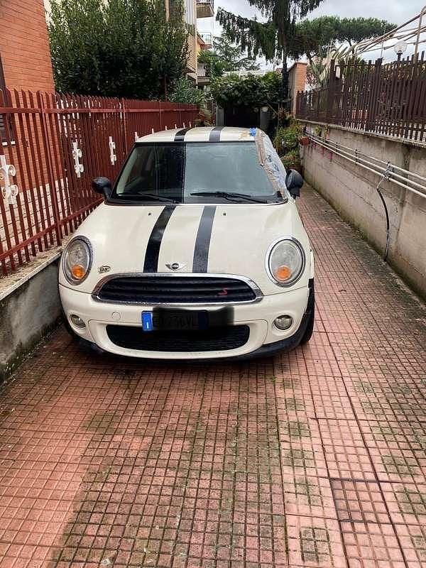 Usata 2010 Mini One D Due volumi | 3000 € (Super prezzo) - Immagine 1/2