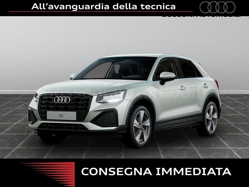 Argento Nuova 2025 Audi Q2 Advanced SUV | 37.945 € (Buon prezzo) - Immagine 1/4