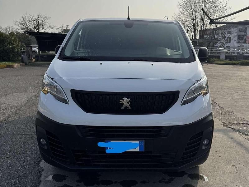 Usata Peugeot Expert 120 CV (88 kW) 2023 Bianco Furgone