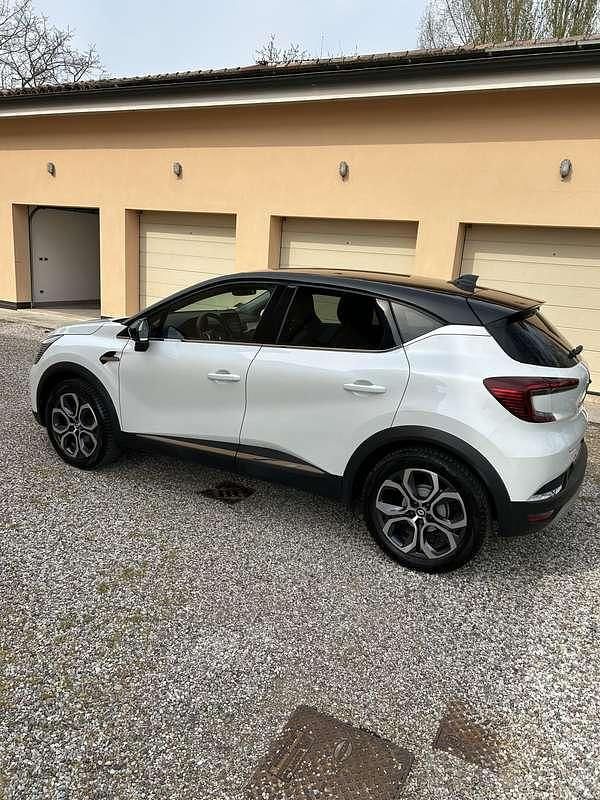 Usata Renault Captur Techno 101 CV (74 kW) 2023 SUV