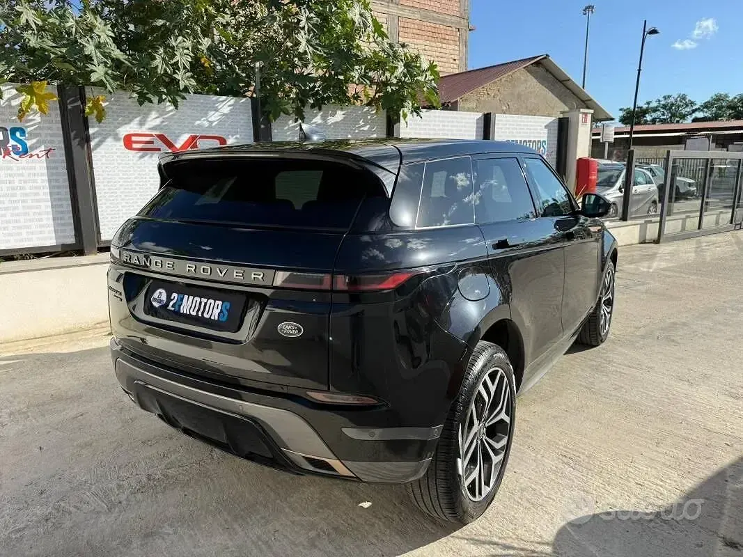 Usata Land Rover Range Rover evoque 2019 Nero SUV