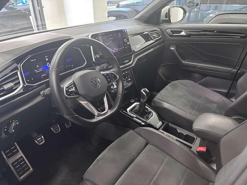 Usata VW T-Roc R-line 116 CV (85 kW) 2023 Grigio SUV