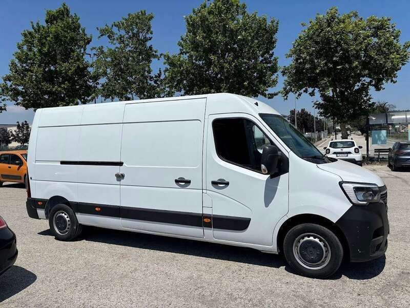 Usata Renault Master 135 CV (99 kW) 2021 Bianco Furgone