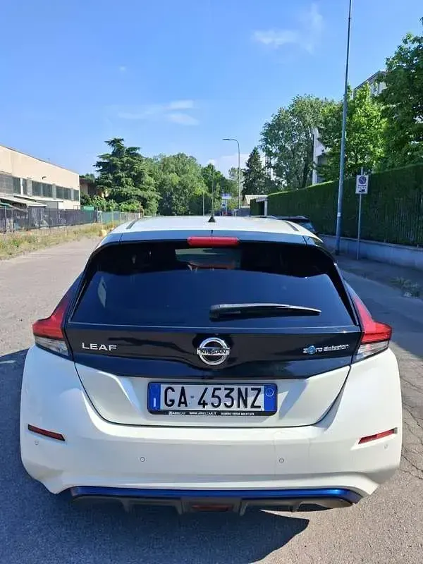 Gebraucht Nissan Leaf Acenta 89 kW (122 PS) 2020 Kleinwagen