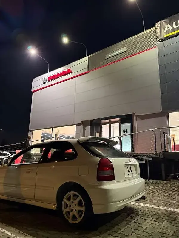 Usata Honda Civic Type R 185 CV (136 kW) 2000 Bianco Berlina