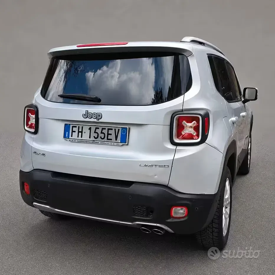 Usata Jeep Renegade Limited 120 CV (88 kW) 2017 Grigio SUV
