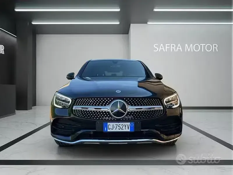 Usata Mercedes GLC220 Premium 194 CV (142 kW) 2022 Grigio SUV