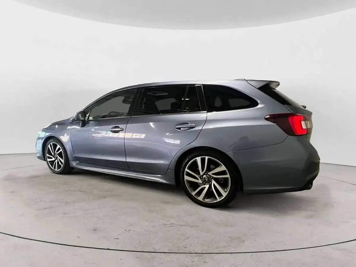 Usata Subaru Levorg 170 CV (125 kW) 2017 Blu/azzurro Station wagon